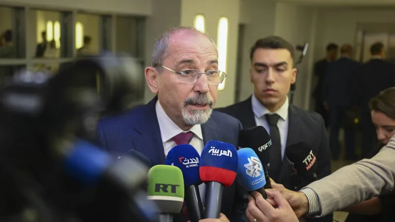 Arap Birliği'nin bakanlarından, İstanbul'da İran-İsrail savaşı zirvesi