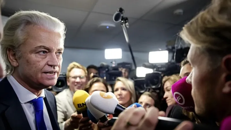 Aşırı sağcı lider Wilders masayı devirdi: Hollanda'da hükümet düştü!