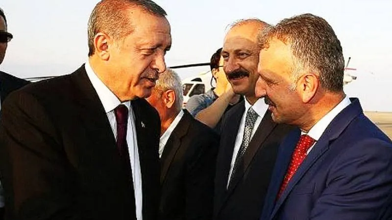 Cumhurbaşkanı Başdanışmanı Saral, Erdoğan'a "Sultanım" diye seslendi