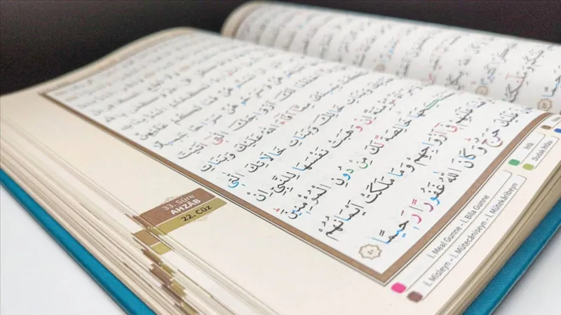 Diyanet’e ‘uygun olmayan eserleri’ imha yetkisi: Meallere sansür mü geliyor?