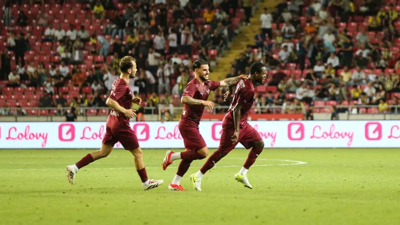Fenerbahçe'ye soğuk duş!