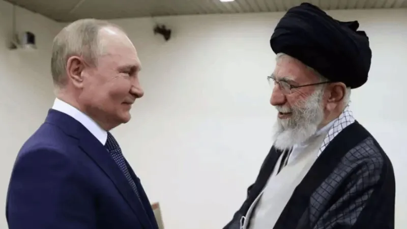 Hamaney'den Putin'e mektup: 'İran'a destek olun'