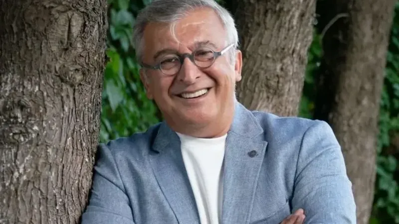 Hüseyin Avni Danyal Bomba Gibi Geri Dönüyor! Yeni Dizisi Şaşırttı!