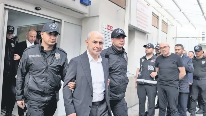 Şok İddia! İstanbul ve Adana'da 5 Başkan Görevden Alındı!