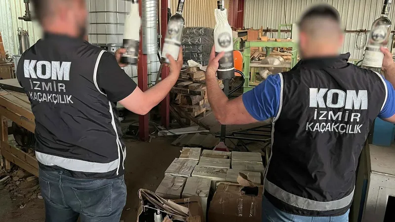 İzmir'de sahte içki operasyonu; 2 tutuklama