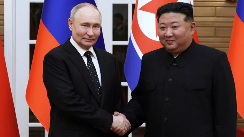 Kuzey Kore lideri Kim, Rusya'ya koşulsuz destek sözü verdi