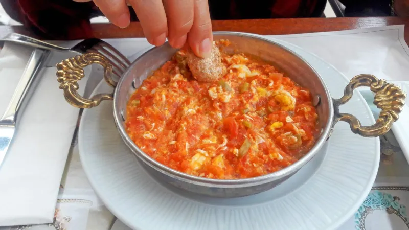 Menemen yemeği artık resmen Menemen’e ait