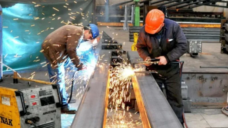 Avrupa'nın Çalışma Şampiyonu Kim? Türkiye Zirvede! Şaşırtan Liste