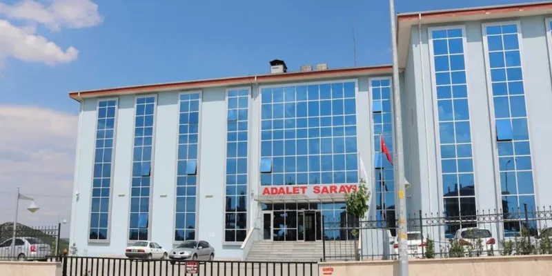 TIR'da Yakalanan FETÖ Şüphelileri: Edirne'de Neler Oluyor?