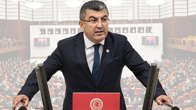 Şok İstifa! Gelecek Partisi Milletvekili AKP'ye mi Geçiyor?