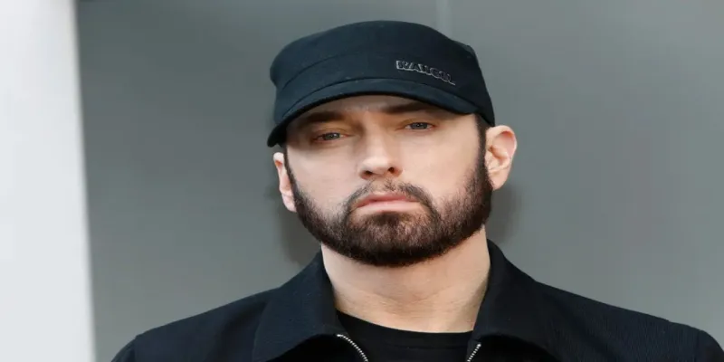 Eminem'in Evine Giren Hayranına Şok Hapis Cezası!