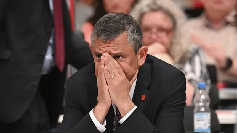 Özgür Özel'den Leman Savunması: Peygambere Hakaret İddiası!